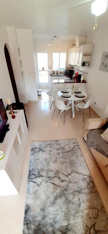 Cozy & Bright Apartment, Villamartin, Orihuela Costa Екстер'єр фото